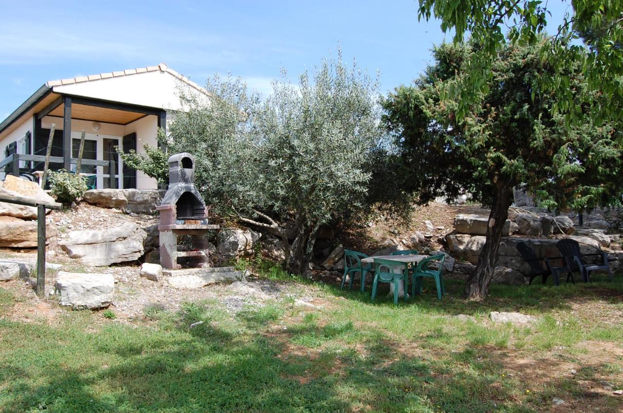 Village De Gites Mas De La Bastide ジョワイユーズ エクステリア 写真